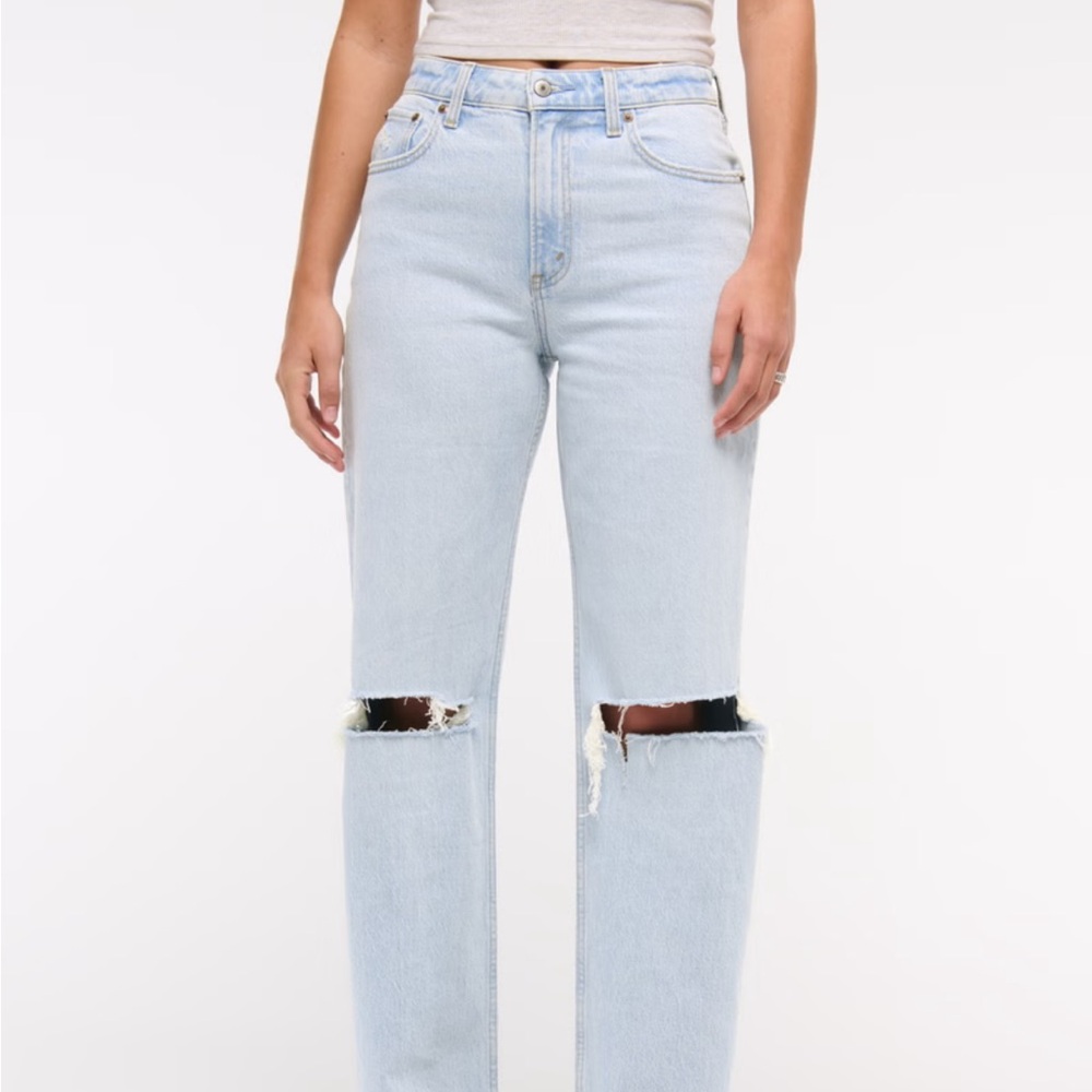 💙💙A&F High Rise 90s Relaxed Jeans- curve Love 💙💙 size. 26